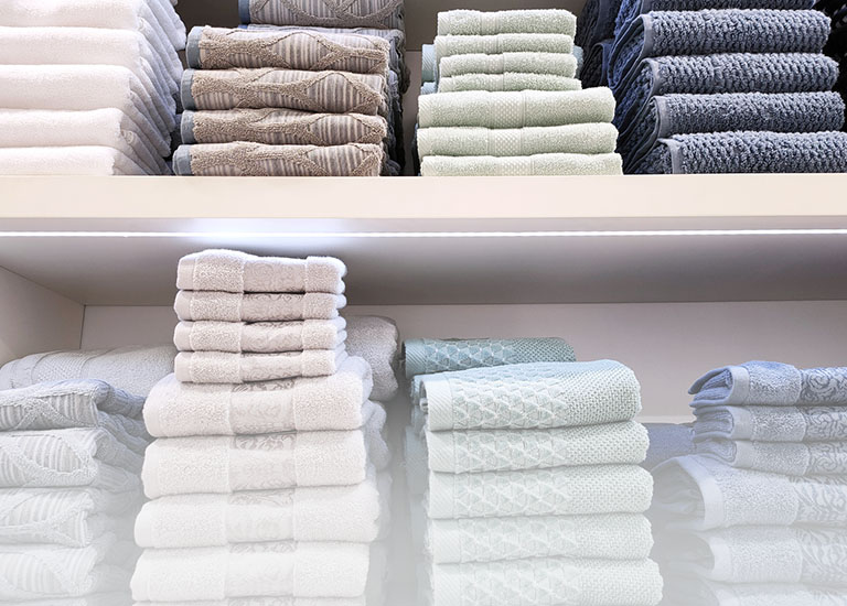 Ręczniki na półce